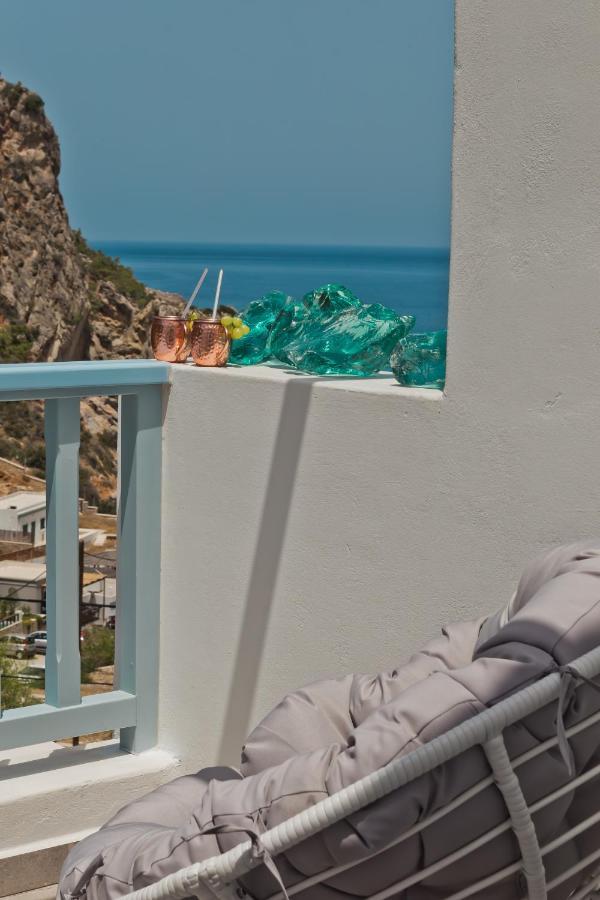 Enilion Luxury Suites Kyra Panagia Exterior foto