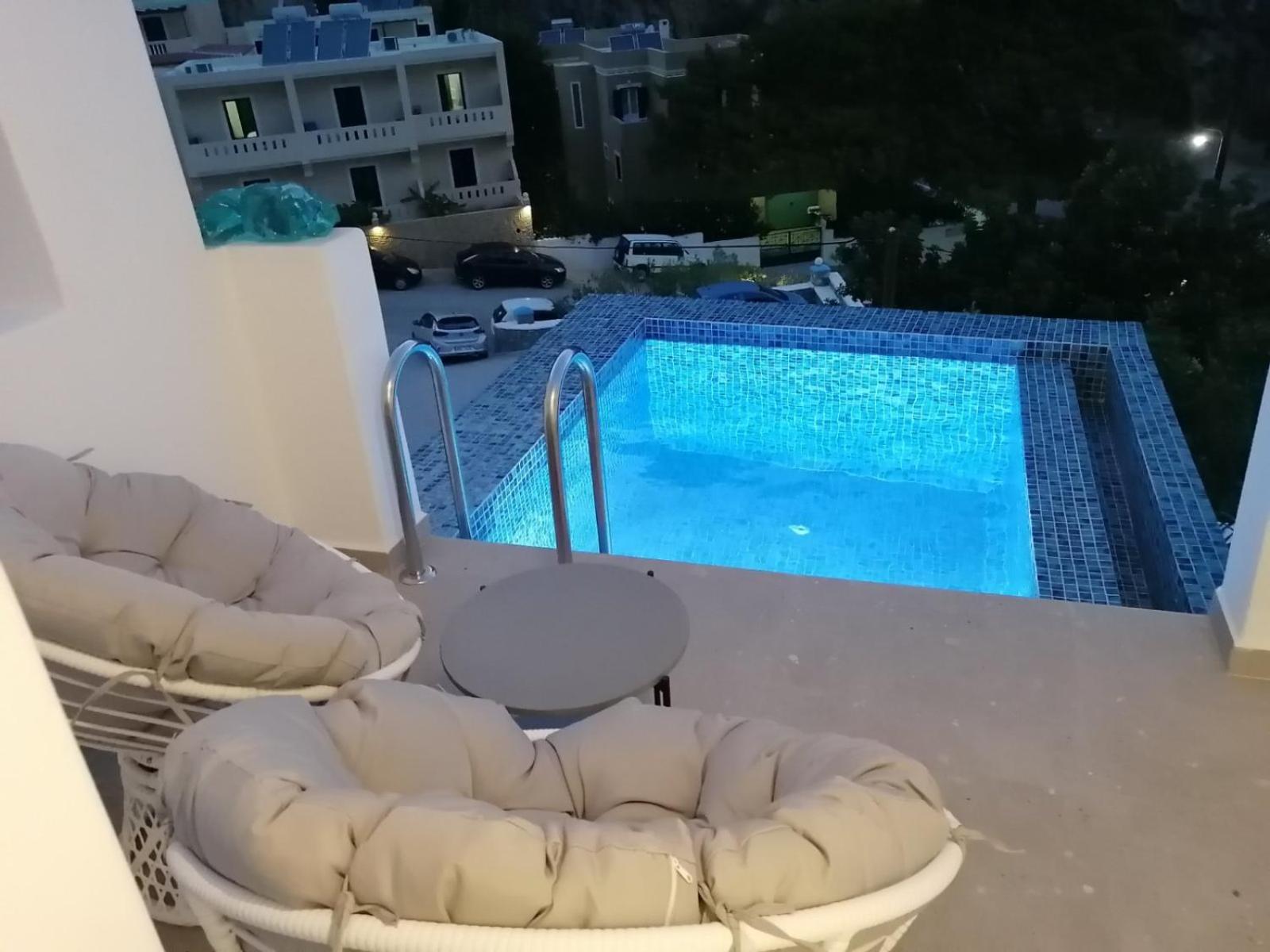 Enilion Luxury Suites Kyra Panagia Exterior foto