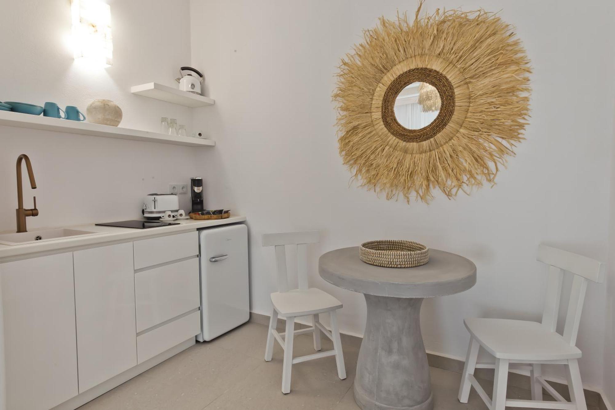 Enilion Luxury Suites Kyra Panagia Exterior foto