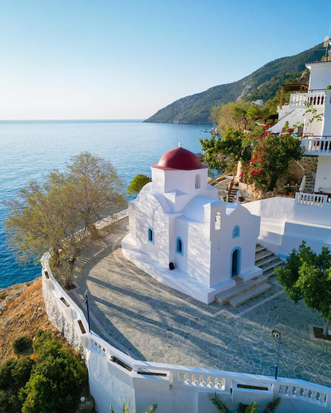 Enilion Luxury Suites Kyra Panagia Exterior foto